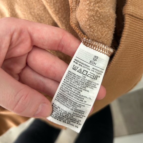 Old navy crewneck sweatshirt - Picture 4 of 6